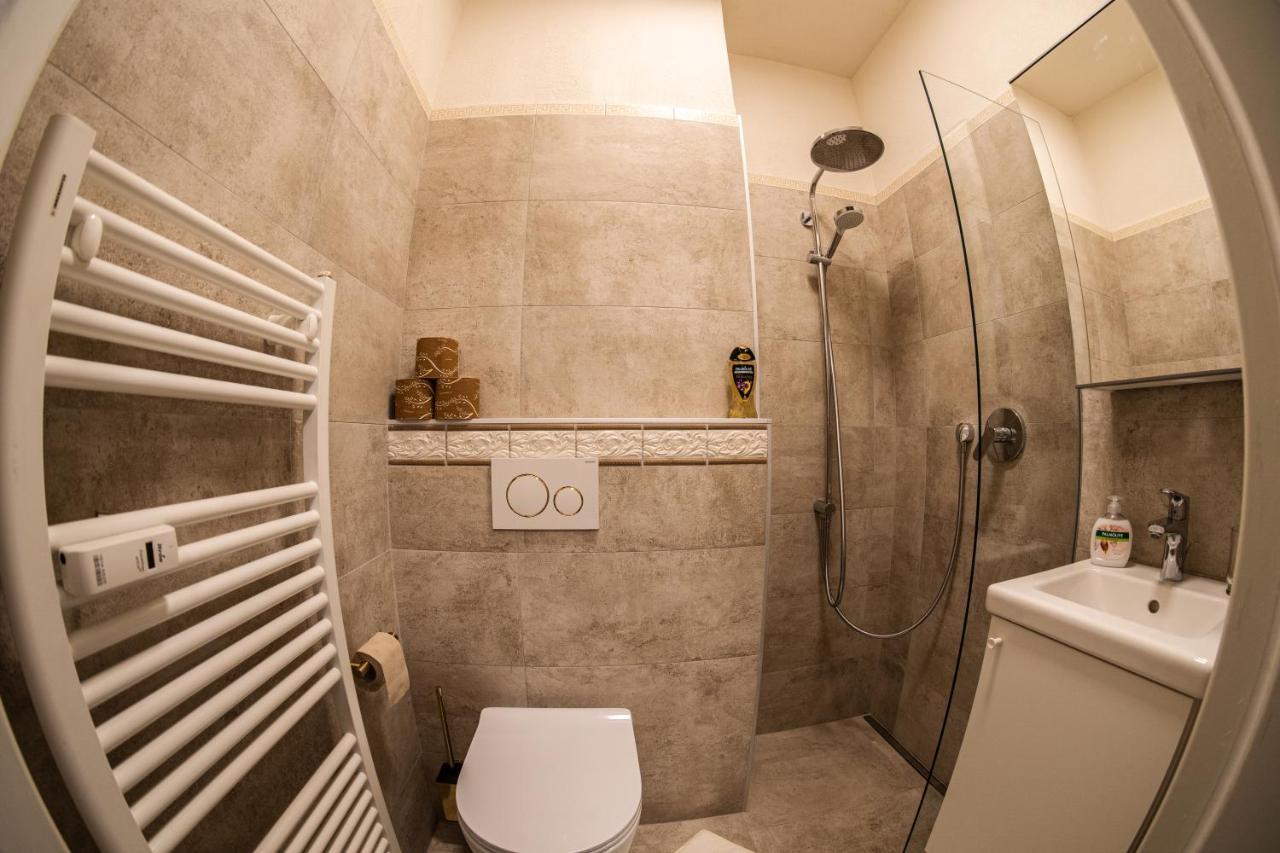 Flow Apartments Winkel Love Und Happiness Merano Luaran gambar